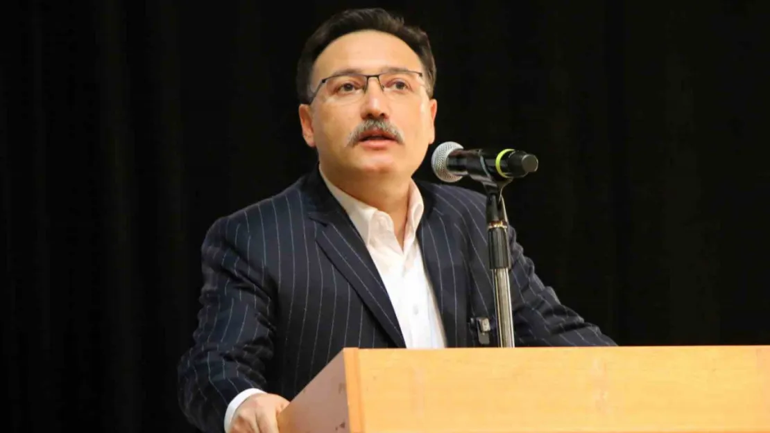 Vali Çiçek: 'Çocuklarımızın tek bağımlılığı vatan, millet, bayrak sevgisi olacak'