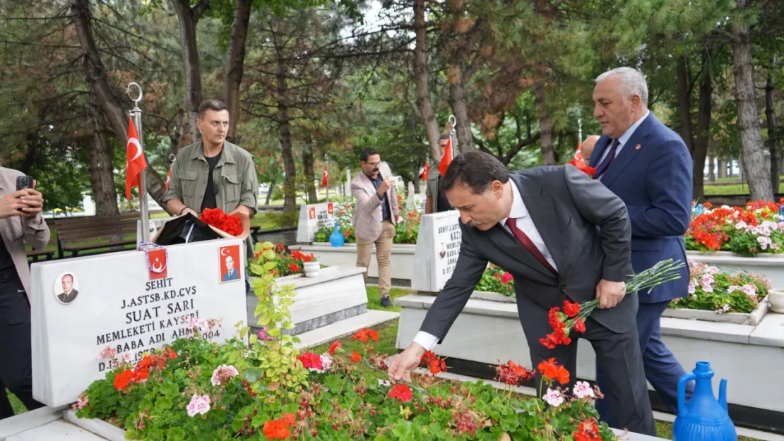 Vali Çiçek: 'Allah'ım bana şehadet nasip et diyen kahramanlarımız dün olduğu gibi bugün de hala varlar'