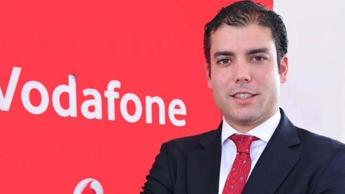 VODAFONE, ALMANYA'YA YÖNETİCİ İHRAÇ EDİYOR