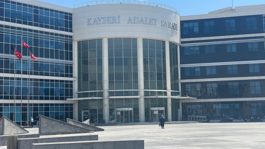 Yağma ve hakaretten suçlanan sanıkların yargılanmasına devam edildi