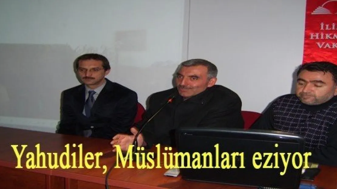 Yahudiler, Müslümanları eziyor