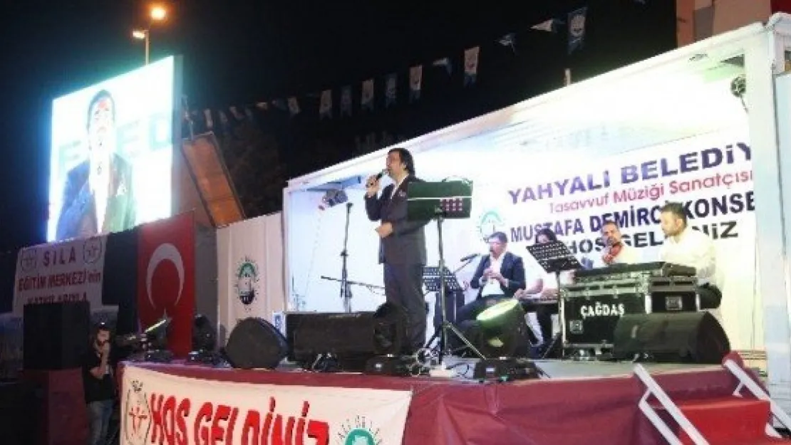 Yahyalı Belediyesi'nden 'gazze Özel Programı' 