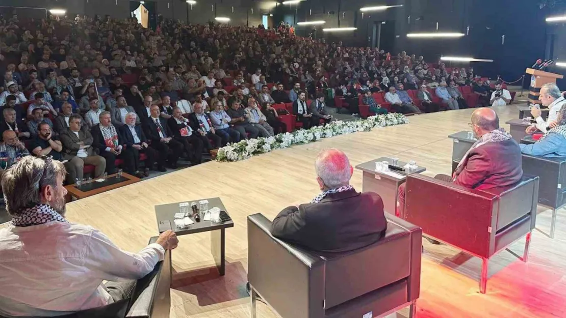 Yazar Yusuf Kaplan: 'Gazze'de soykırım varsa bunun nedeni orada olmadığımız içindir'