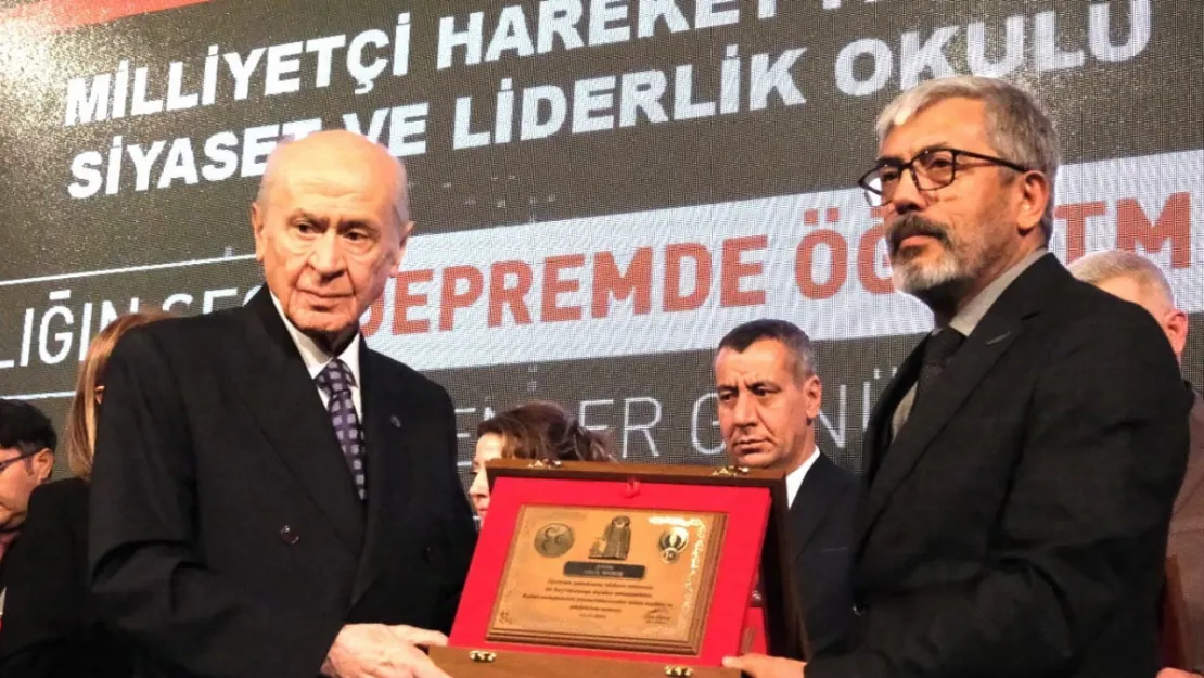 Yazarımız Halil Manuş'a, MHP Lideri Bahçeli'den takdir