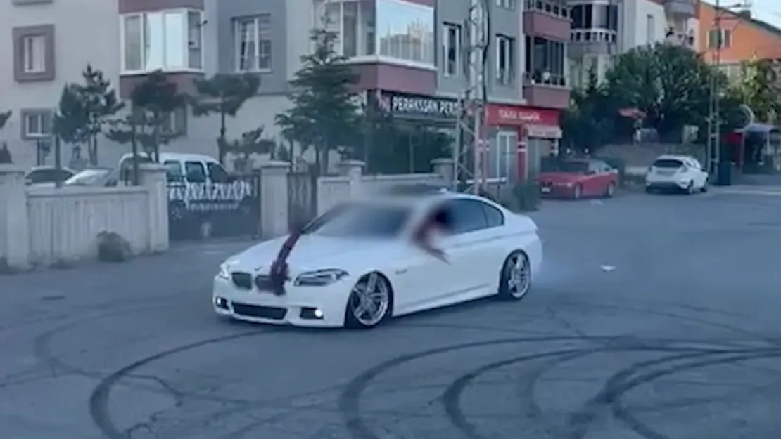 Yolu kapatıp drift atan sürücüye 73 bin lira ceza