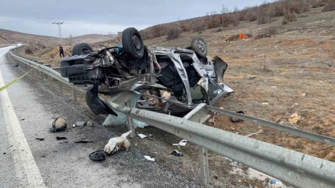 Yozgat'ta feci kaza: Anne-baba öldü, çocukları yaralandı