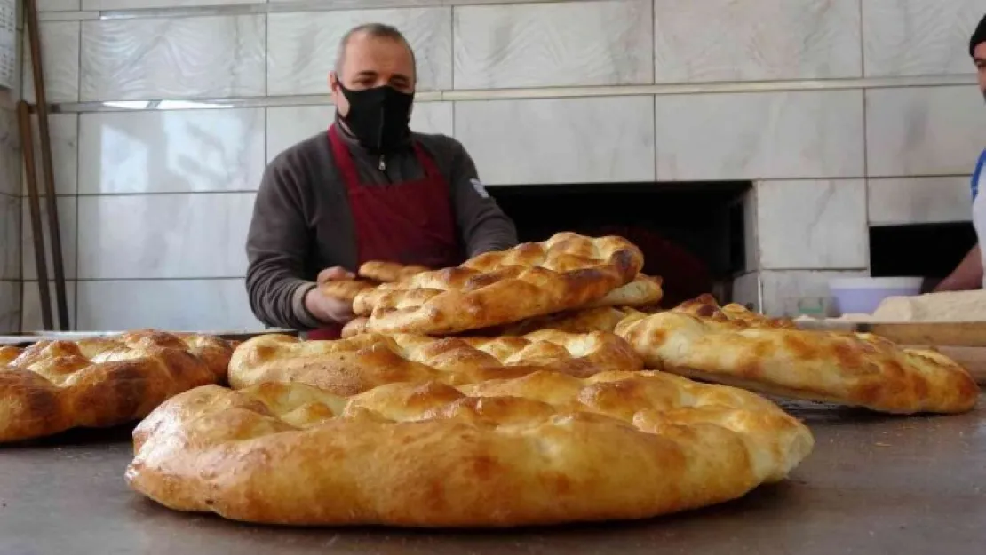 Yozgat'ta Ramazan pidesi fiyatı yüz güldürdü