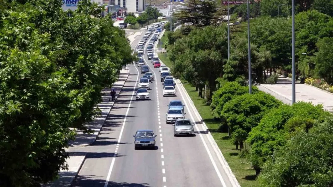 Yozgat'ta trafikte bayram yoğunluğu başladı