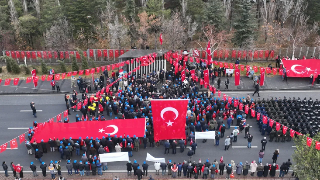 17 Aralık Şehitleri Unutulmadı