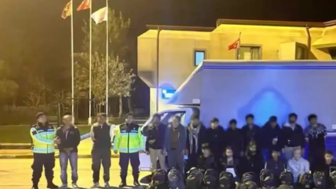 81 ilde operasyon: 972 düzensiz göçmen yakalandı