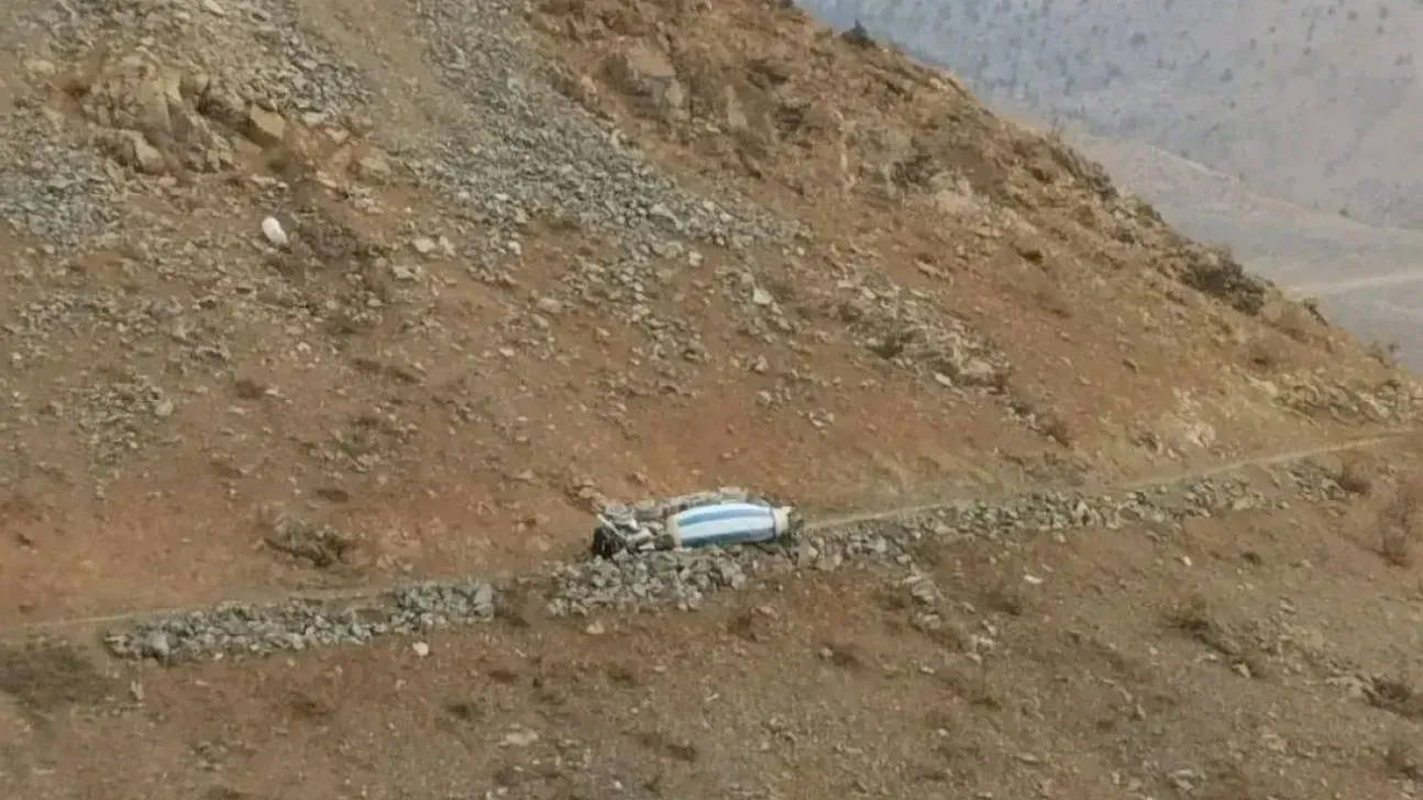 Beton Mikseri Uçuruma Uçtu: Sürücü Yaralı