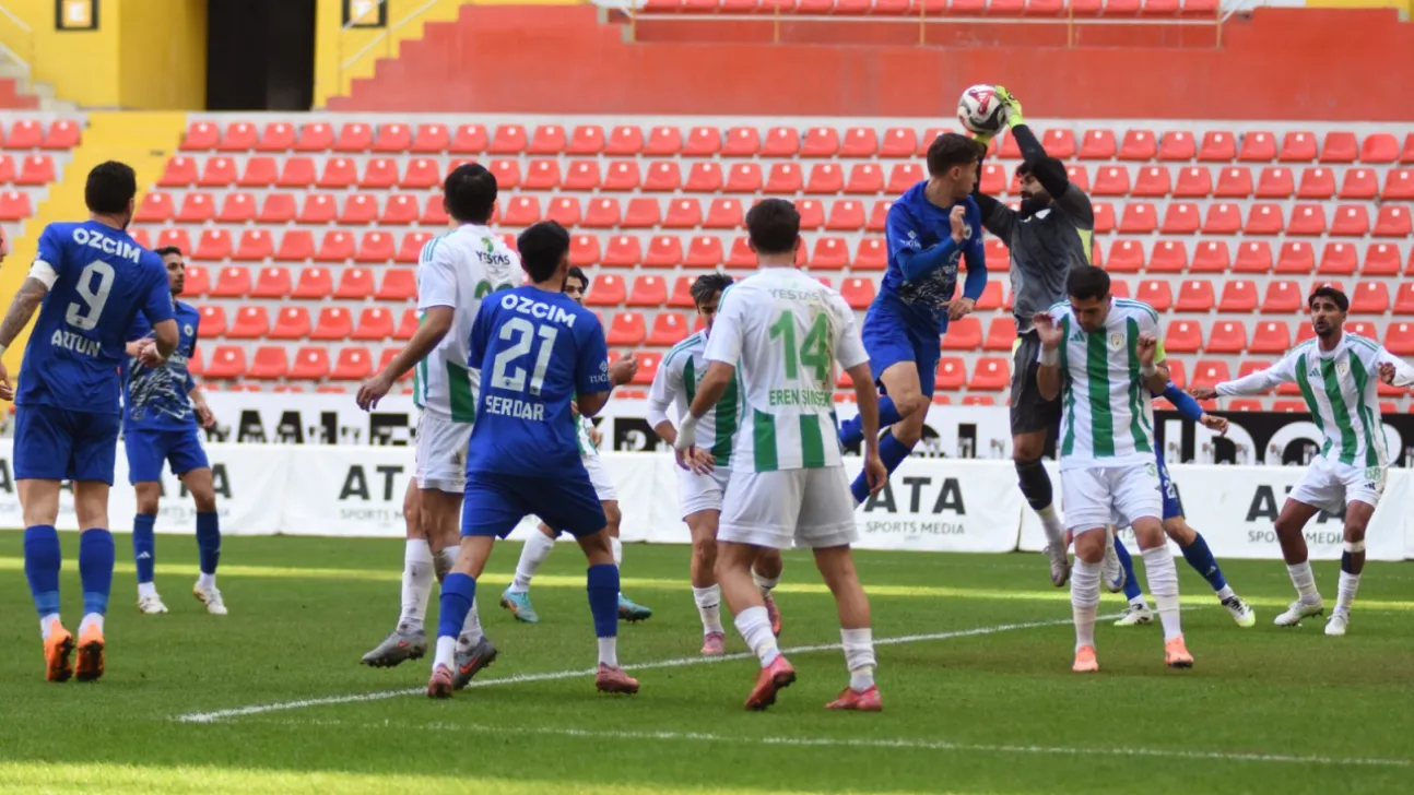 Erciyes 38  FK - Yeşilyurtspor:  1-4