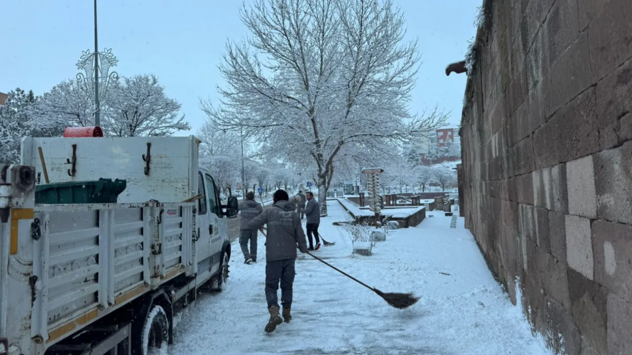 İncesu'da ulaşım aksamaması adına çalışmalar sürüyor