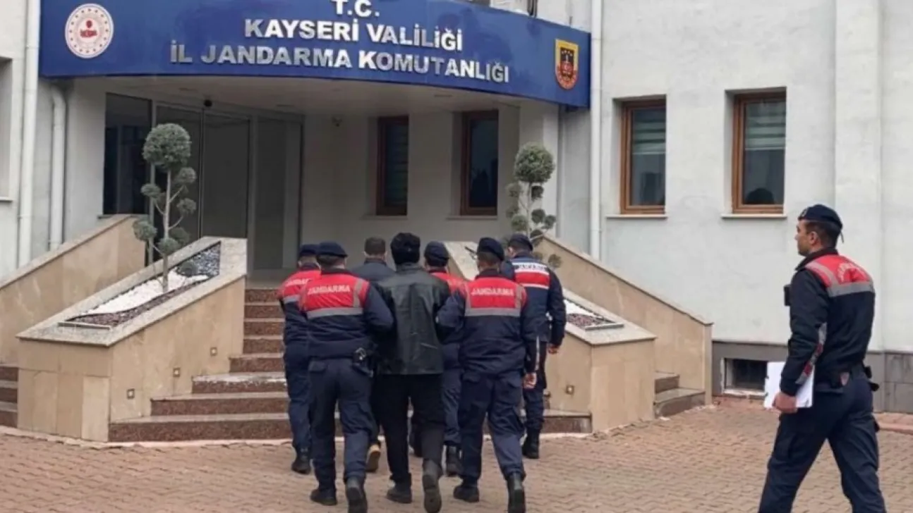 Jandarmadan DEAŞ operasyonu: 2 gözaltı