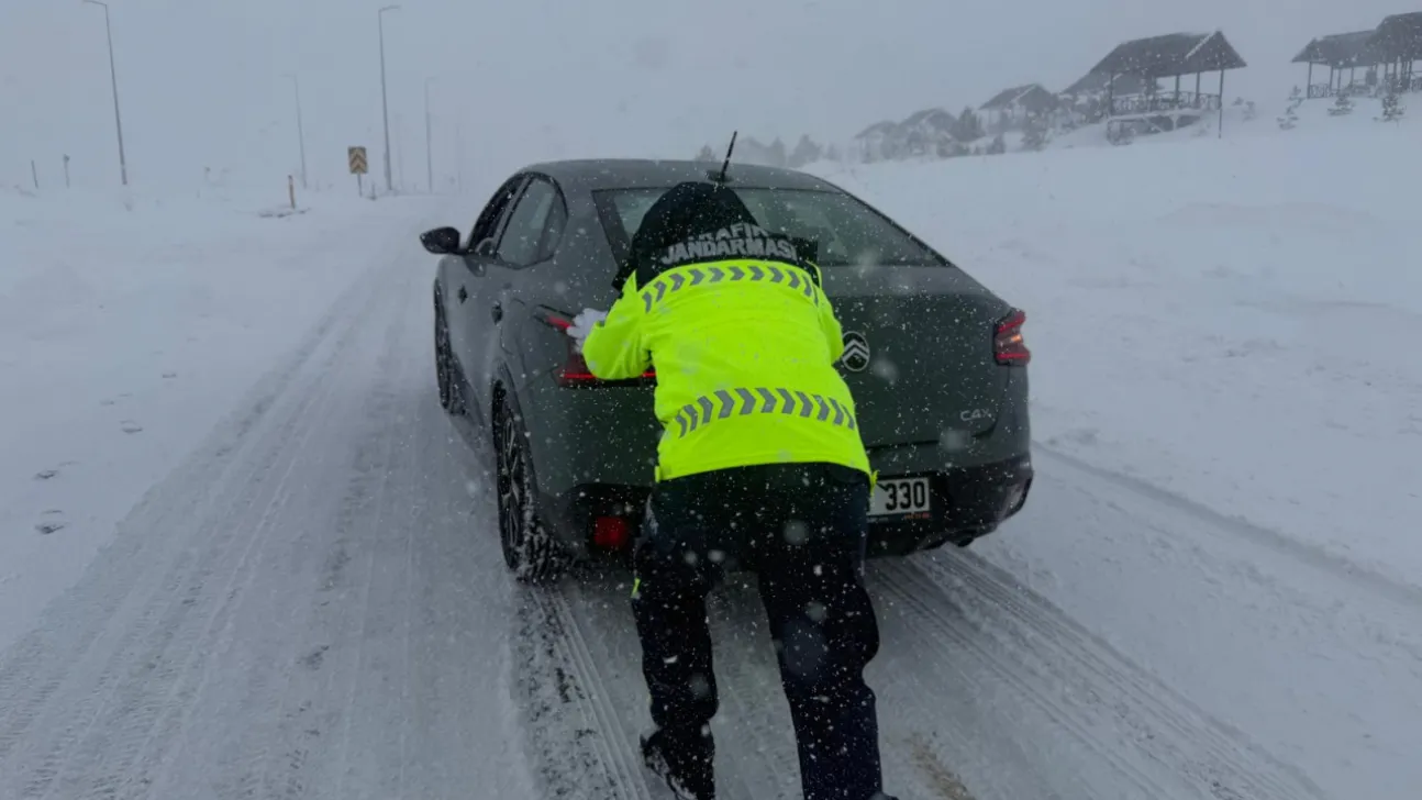 Kayseri-Develi Erciyes İl Yolu ulaşıma kapatıldı