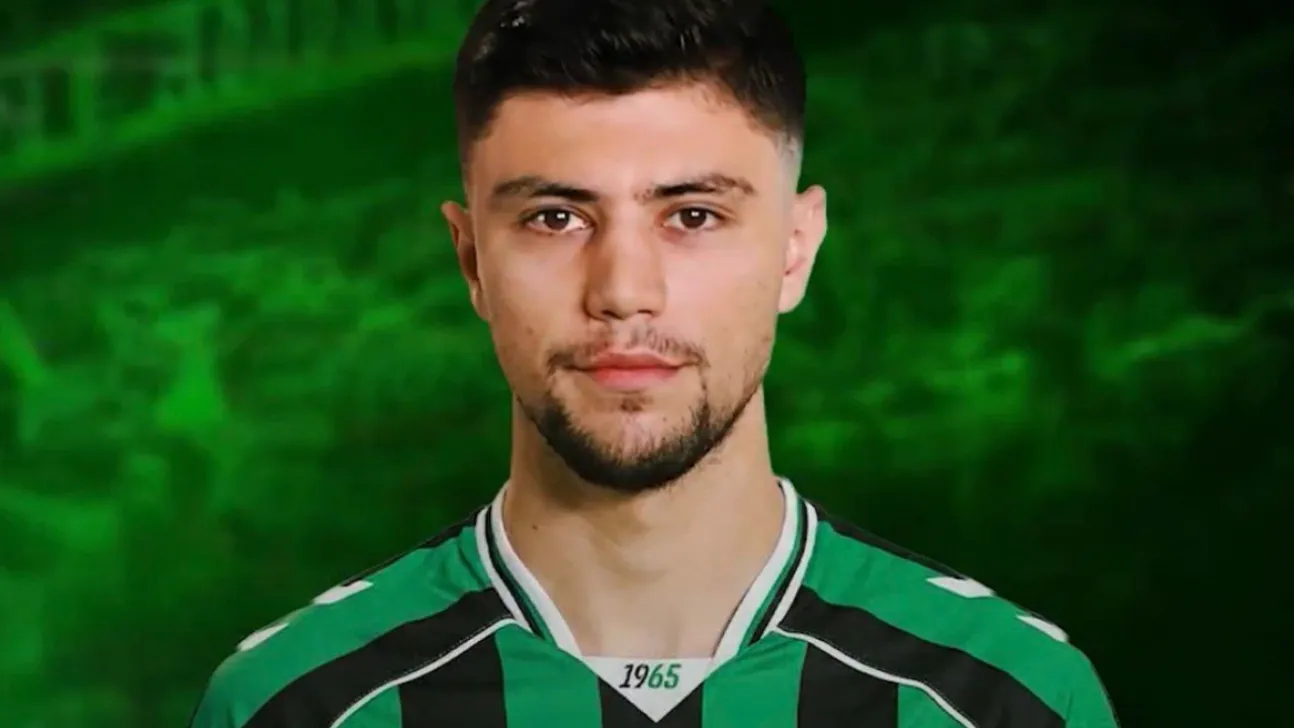 Sakaryaspor, Kayserisporlu Arif Kocaman'ı kiraladığını duyurdu