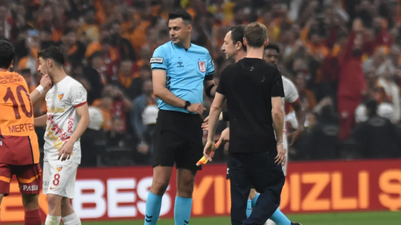 Trabzonspor - Kayserispor maçını hakem Ali Şansalan yönetecek