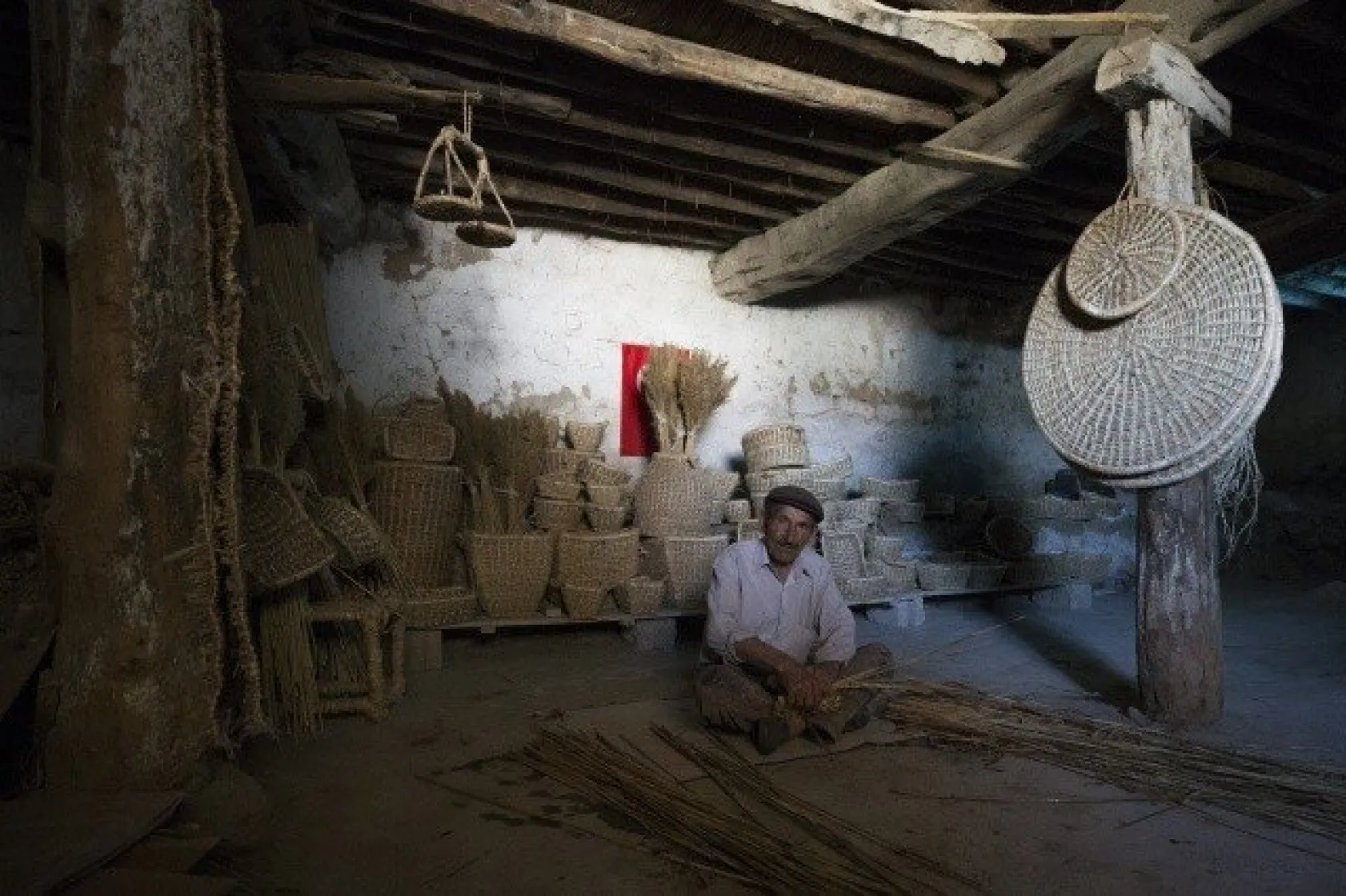 Annesinden öğrendiği mesleği yaşatıyor