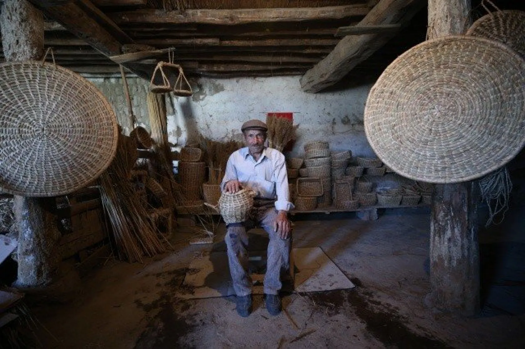 Annesinden öğrendiği mesleği yaşatıyor