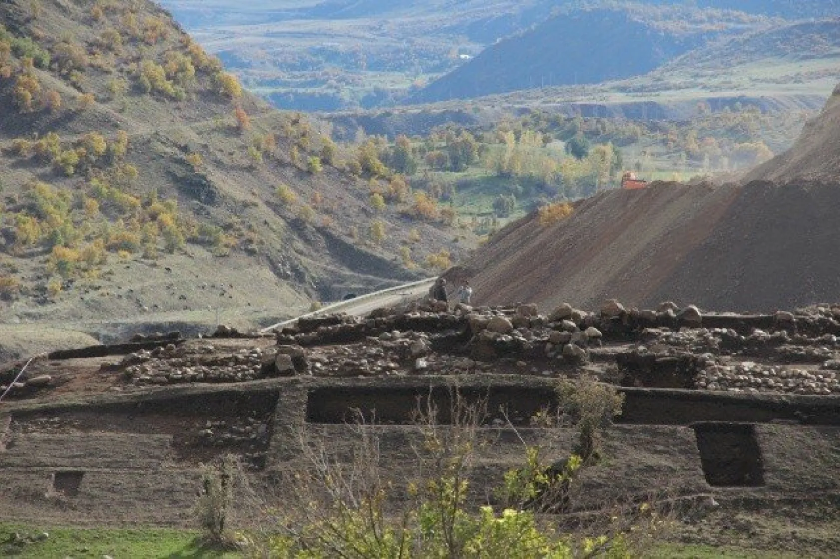 3 Bin Yıllık Askeri Karargah Tamamen Ortaya Çıktı