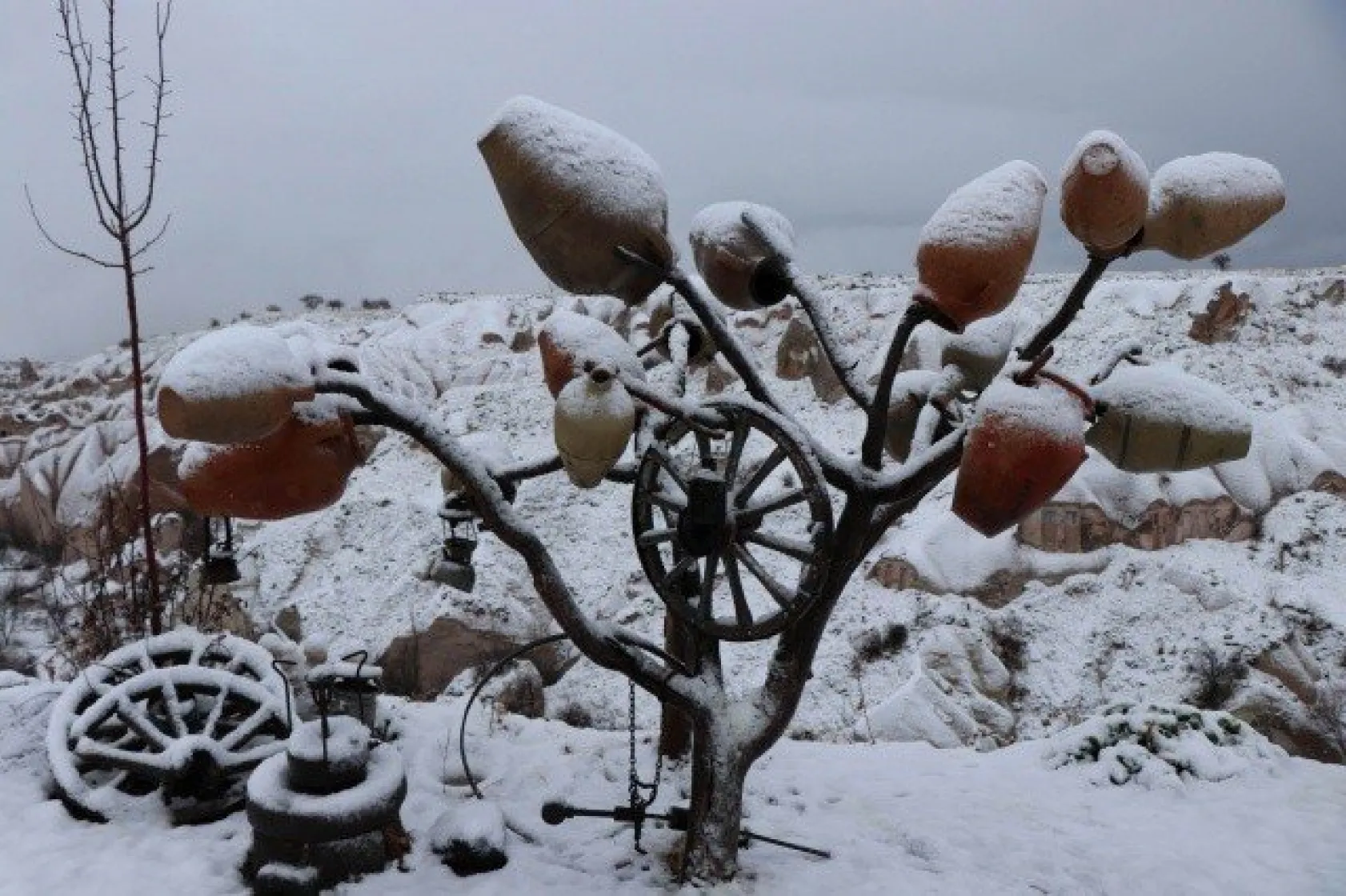 Kapadokya'da Kar Kartpostallık Görüntüler Ortaya Çıkardı