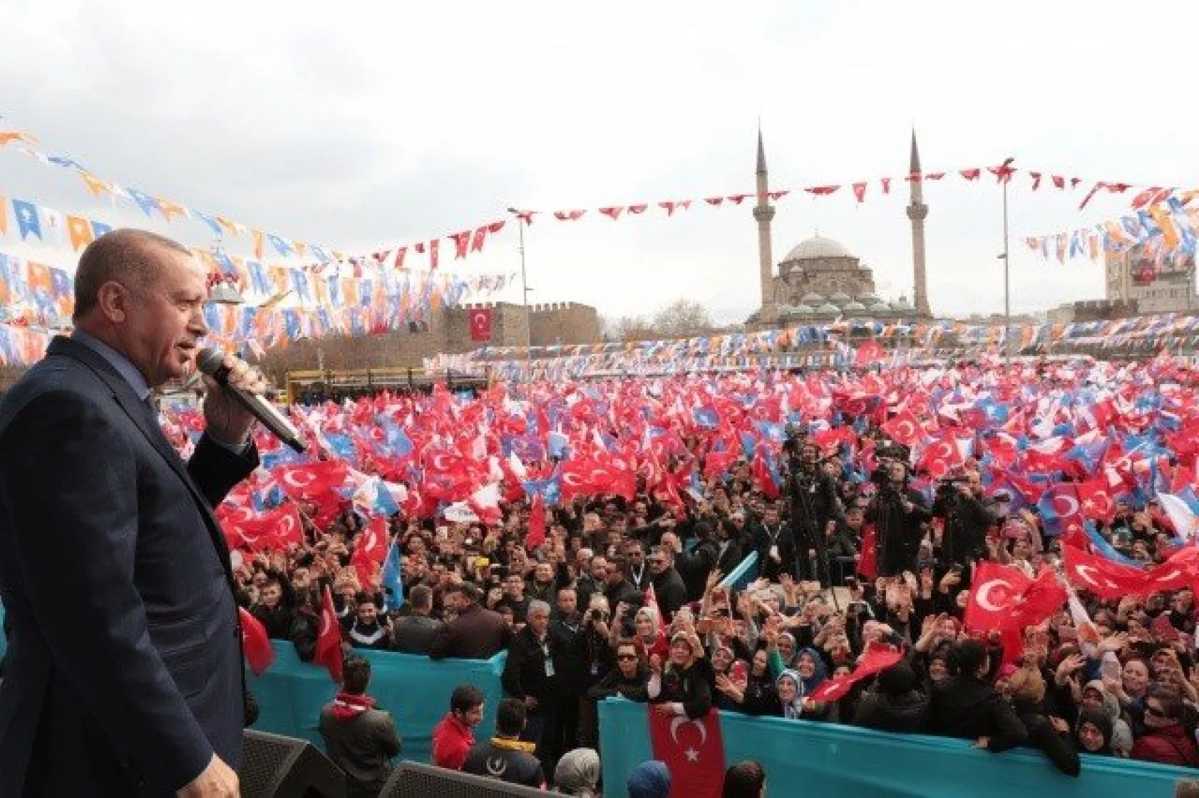 Erdoğan, Özhaseki İçin Kayseri'den Oy İstedi