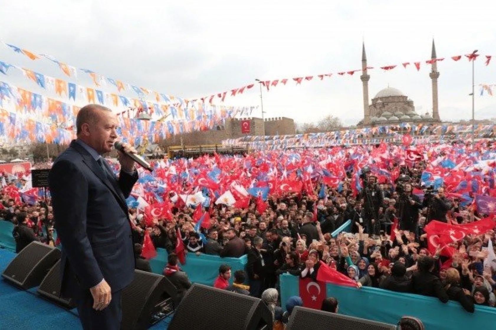Erdoğan, Özhaseki İçin Kayseri'den Oy İstedi
