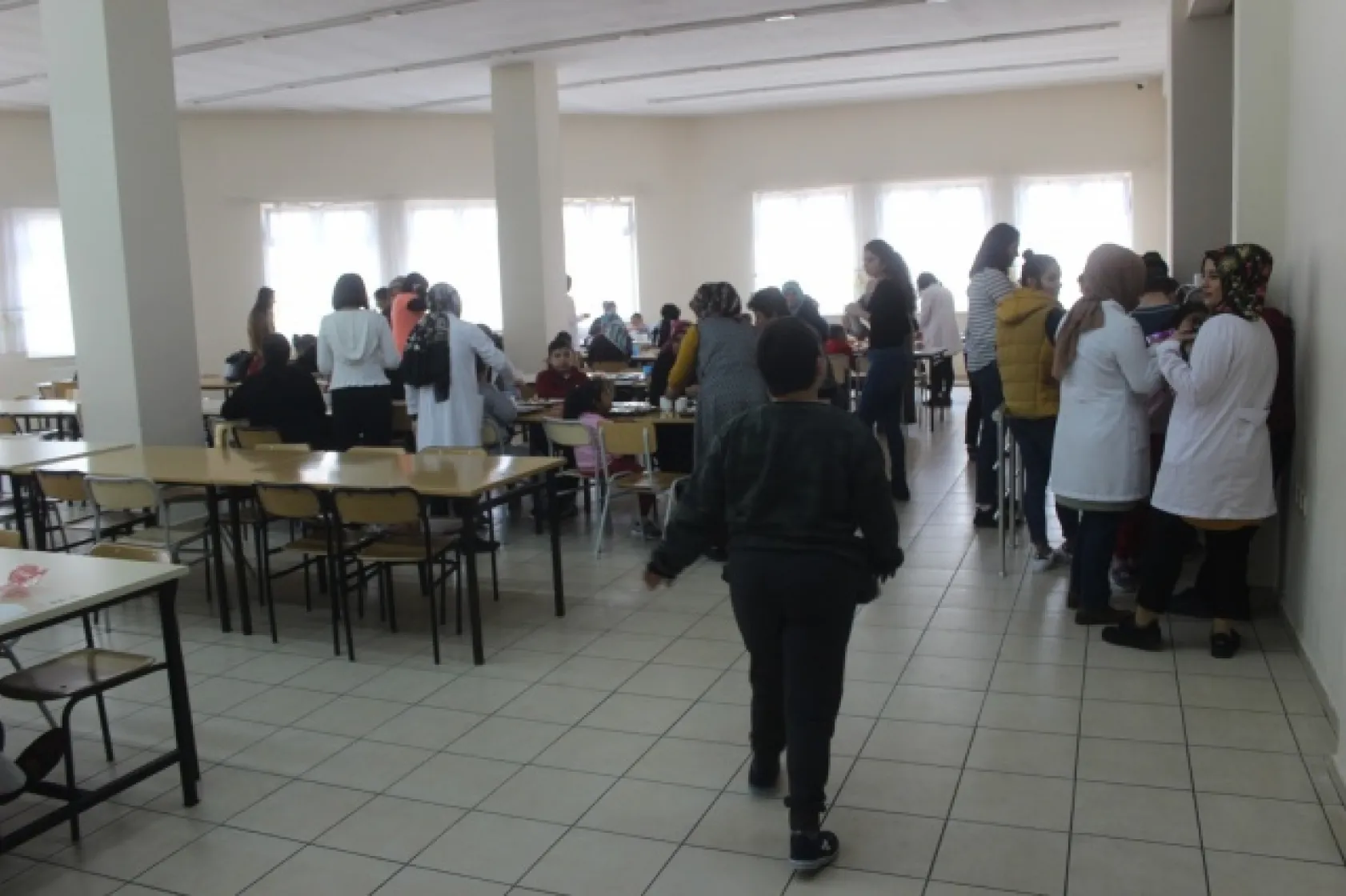 KENDİLERİ GİBİ EĞİTİMLERİ DE ÖZEL