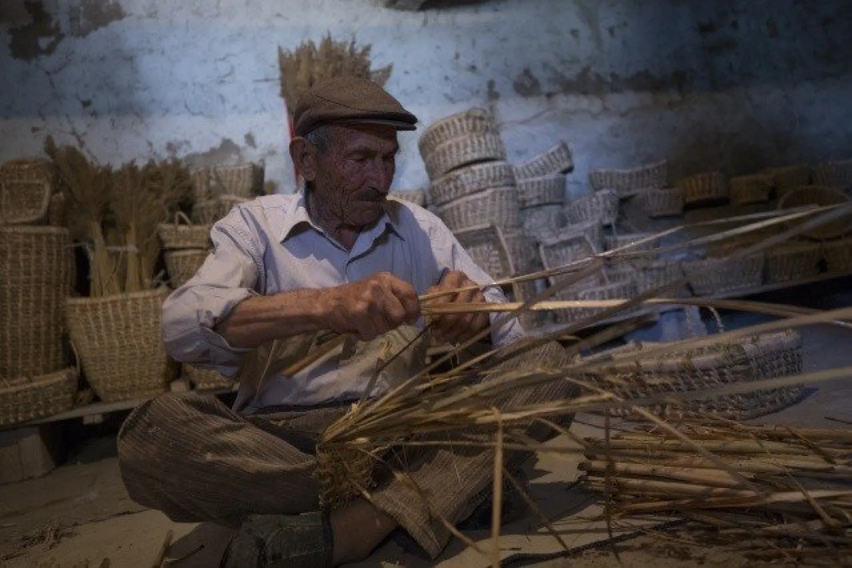 Annesinden öğrendiği mesleği yaşatıyor