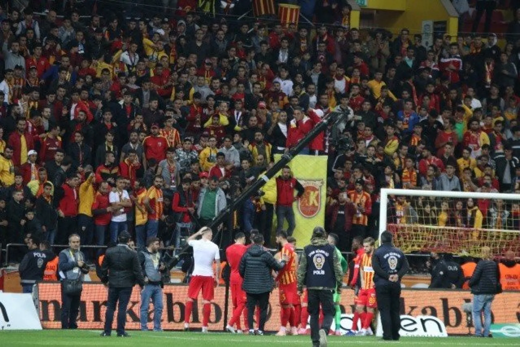 Galatasaray Sahadan Galip Ayrıldı