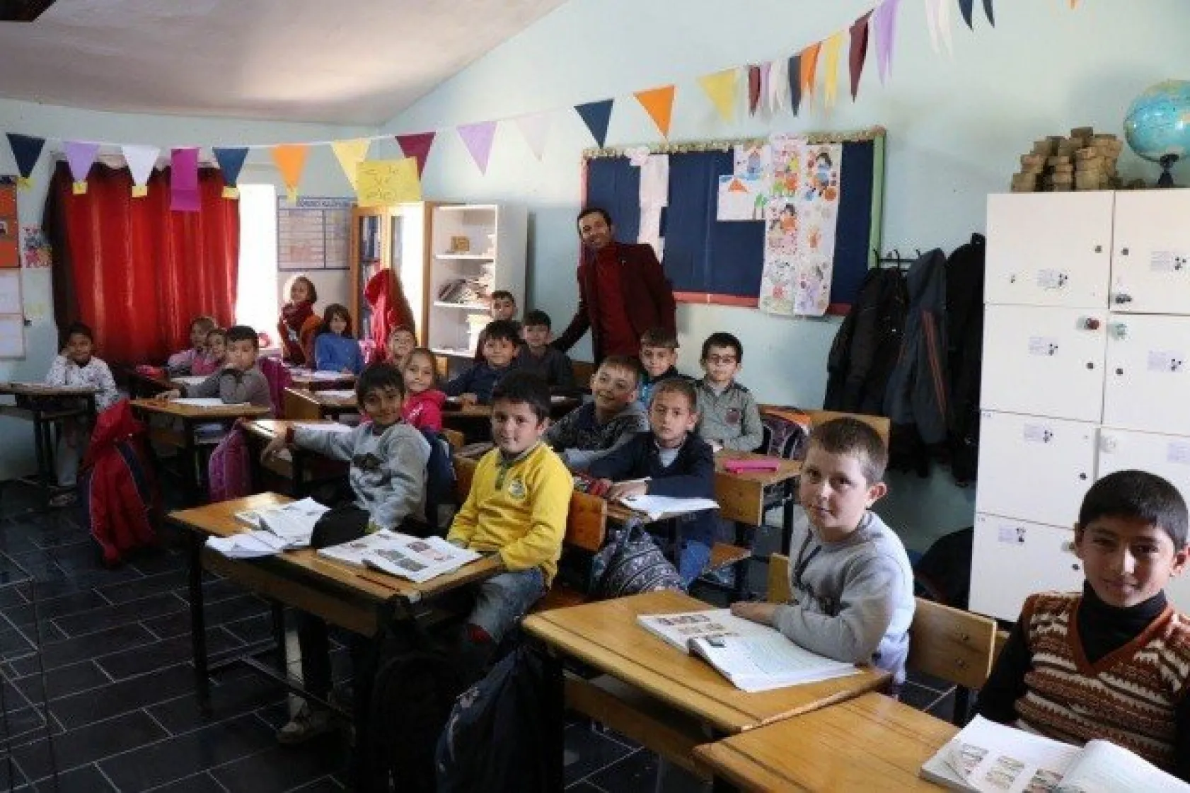 Raşit Öğretmen, Hayatını Öğrencilerine Adadı