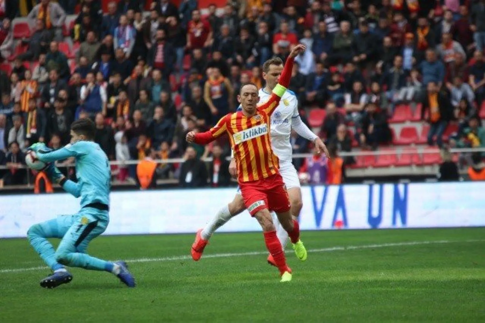 Kayserispor Sahadan Mağlup Ayrıldı