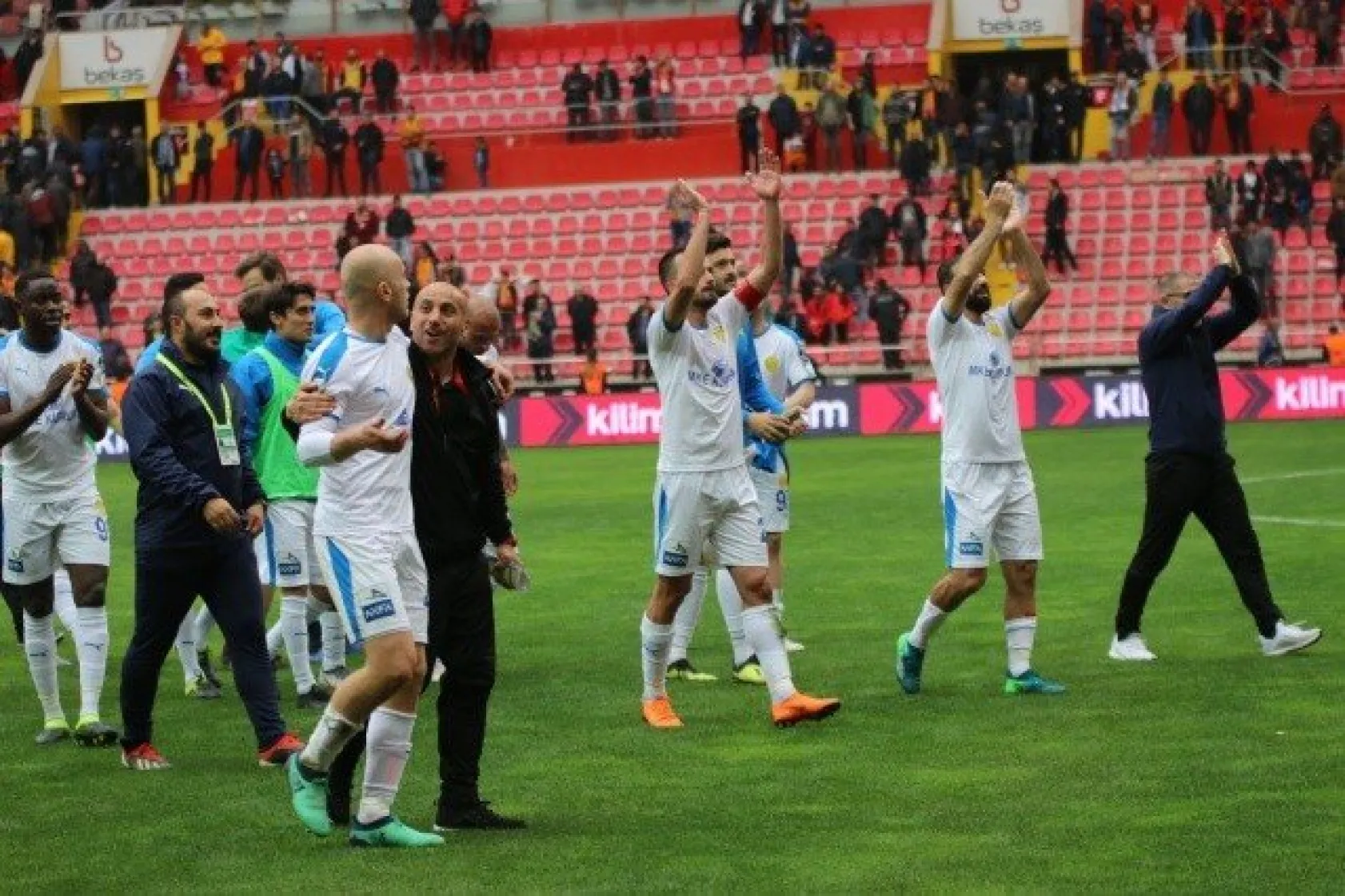 Kayserispor Sahadan Mağlup Ayrıldı