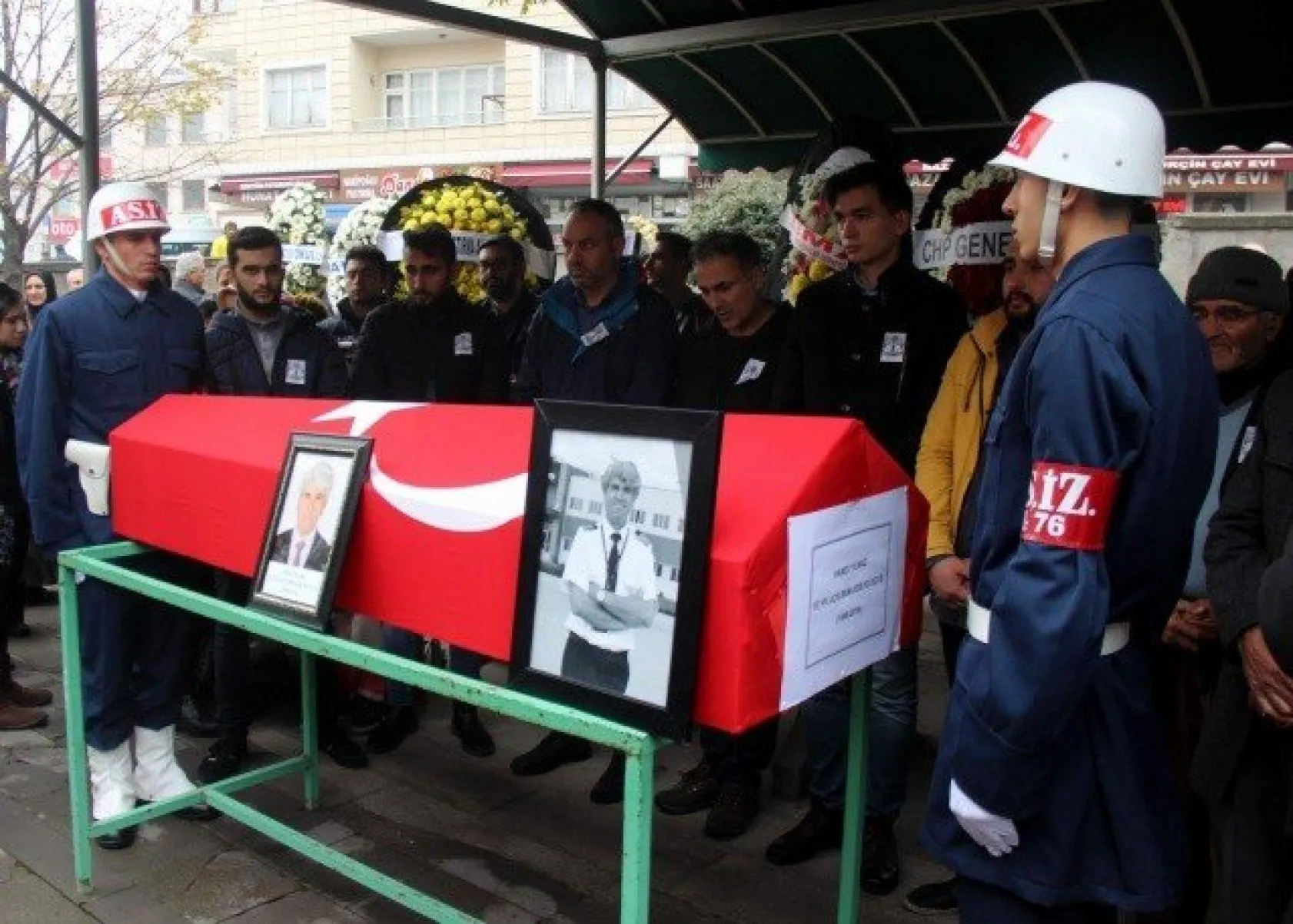 Pilot Hamdi Yılmaz Son Yolculuğuna Uğurlandı