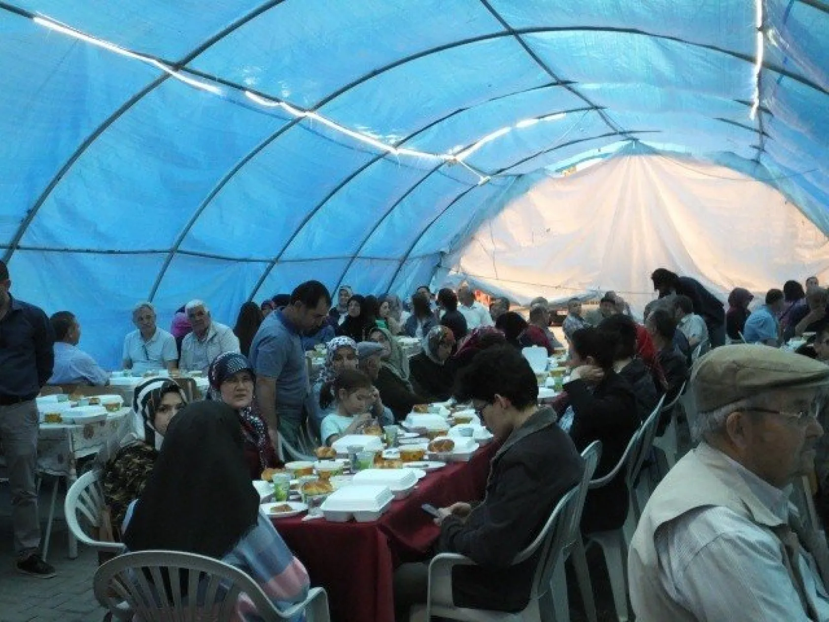 İFTAR ÇADIRINDA BİRLİK VE BERABERLİK VURGUSU