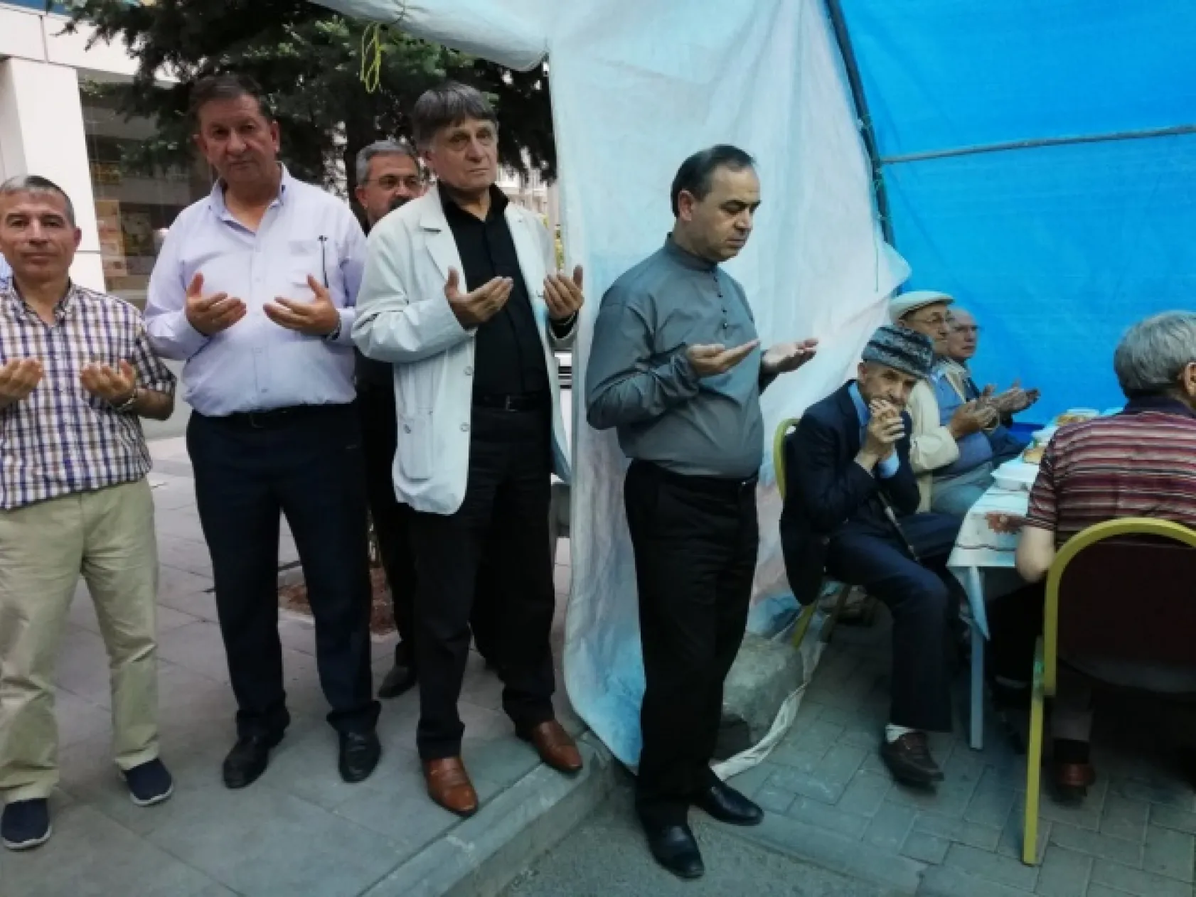 Sürgün Dualarla Anıldı