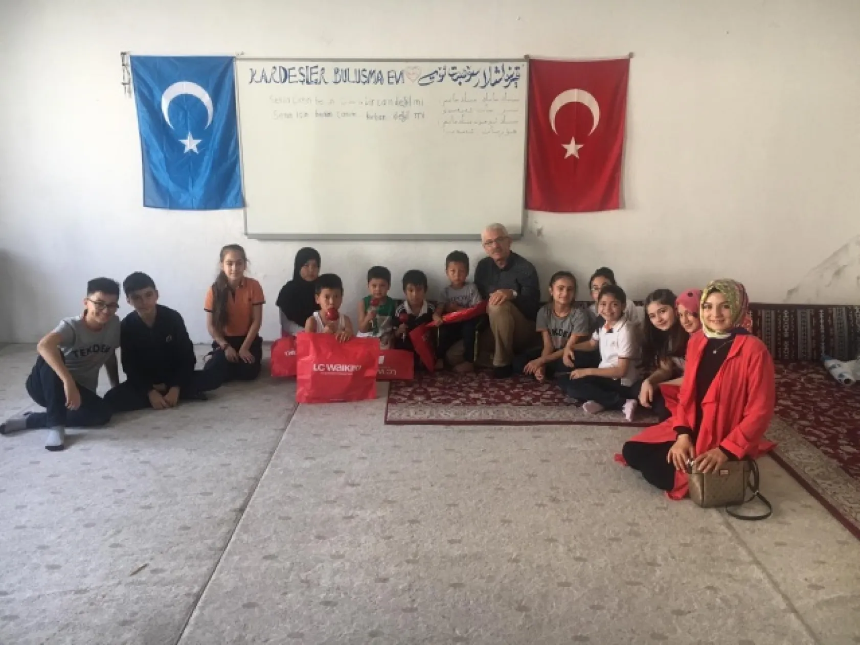 Emekler yardım eline dönüştü