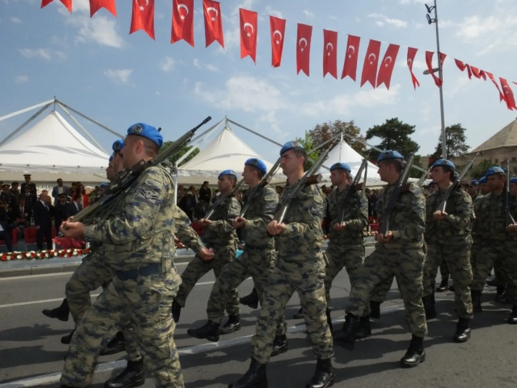 Zafer Bayramı, milletle kutlandı