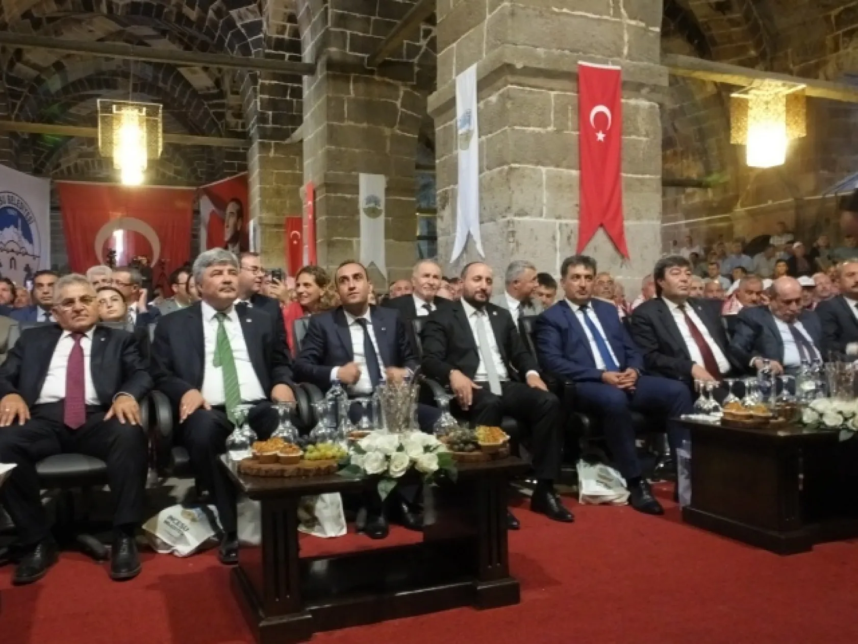 TARİHİ KERVANSARAY'DA ÜZÜM FESTİVALİ