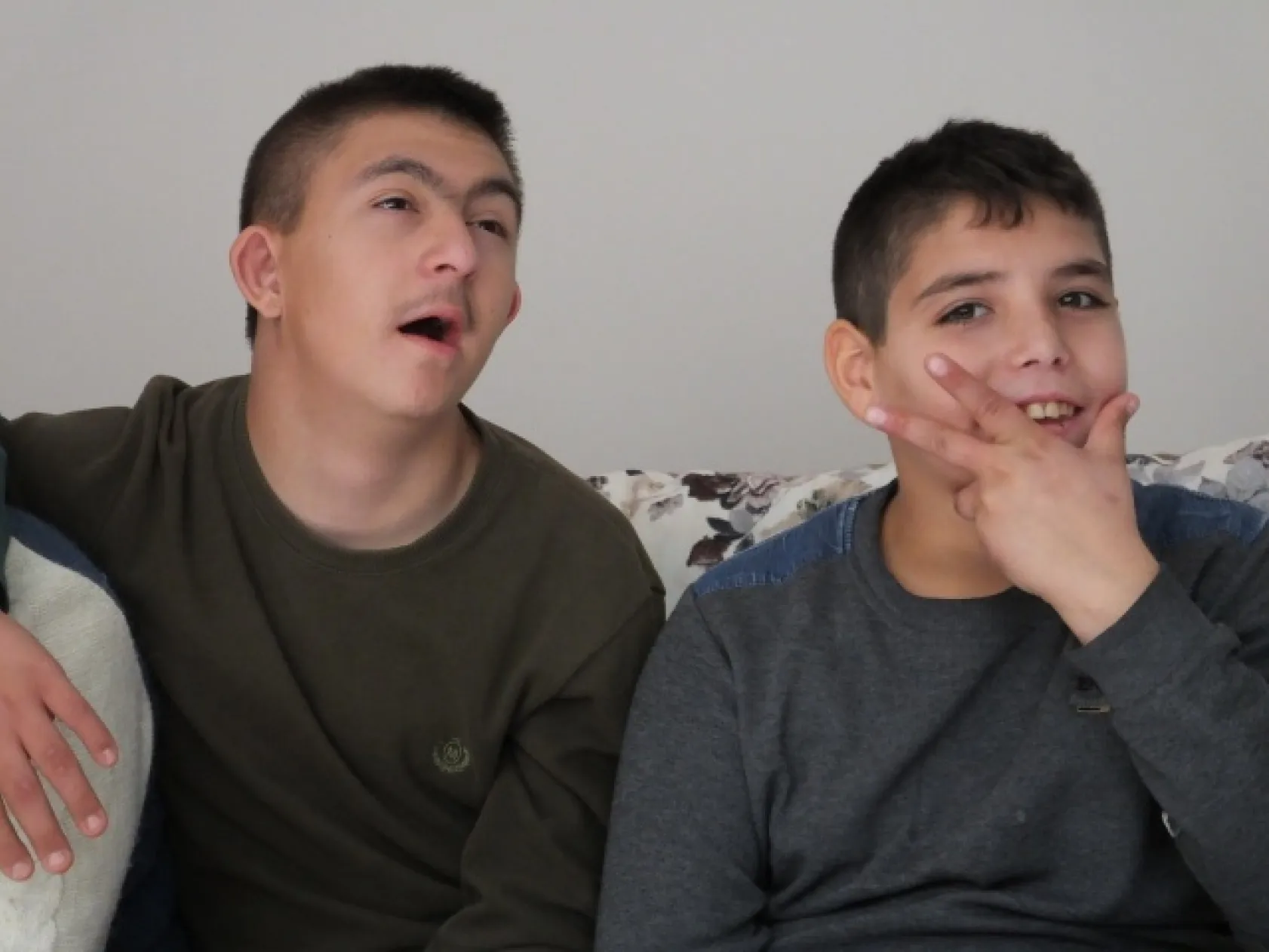 KENDİLERİ GİBİ EĞİTİMLERİ DE ÖZEL