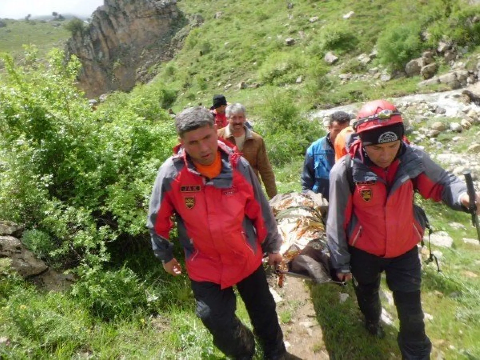 Dağda Kaybolan Anne ve Kızı Bulundu
