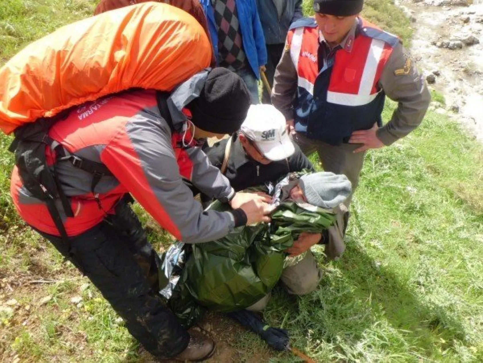 Dağda Kaybolan Anne ve Kızı Bulundu