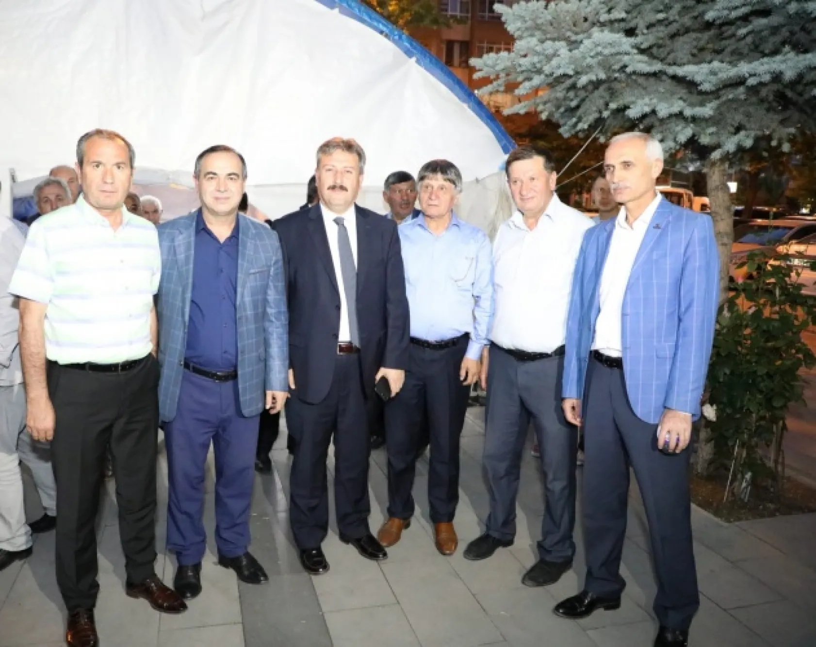 İFTAR ÇADIRINDA BİRLİK VE BERABERLİK VURGUSU