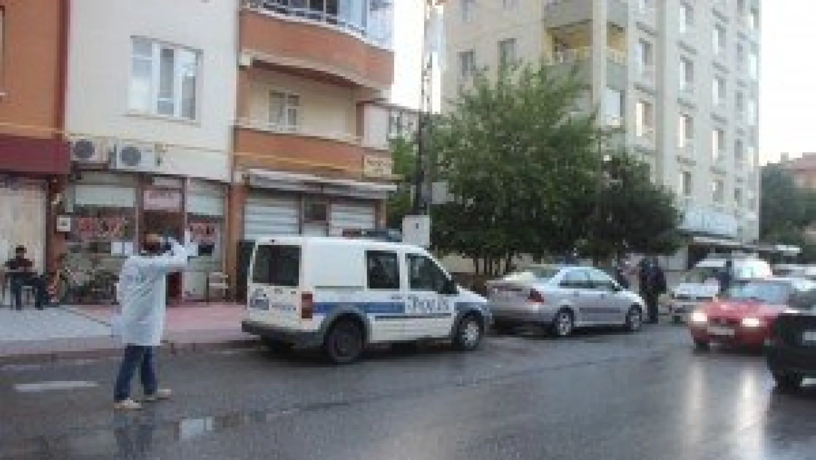 Tartıştığı eşini av tüfeğiyle vurdu