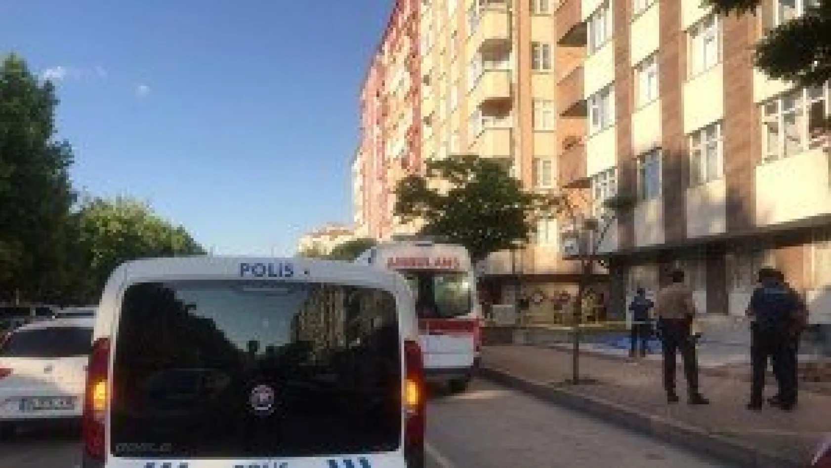 Cam silerken 6. kattan düşerek hayatını kaybetti