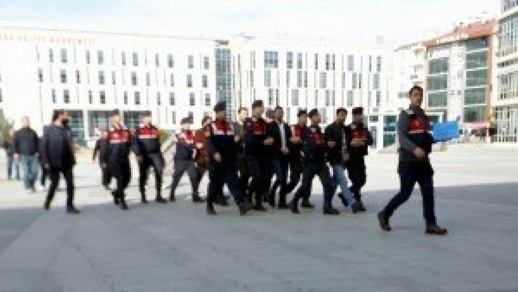 Paha Biçilemeyen Saf Altın Hz. İsa Heykeli Ele Geçirdi