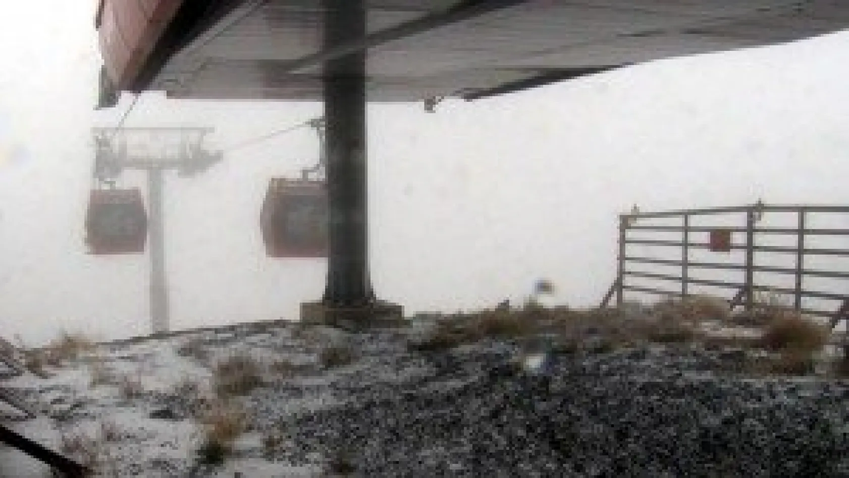 Erciyes'te kar sevinci