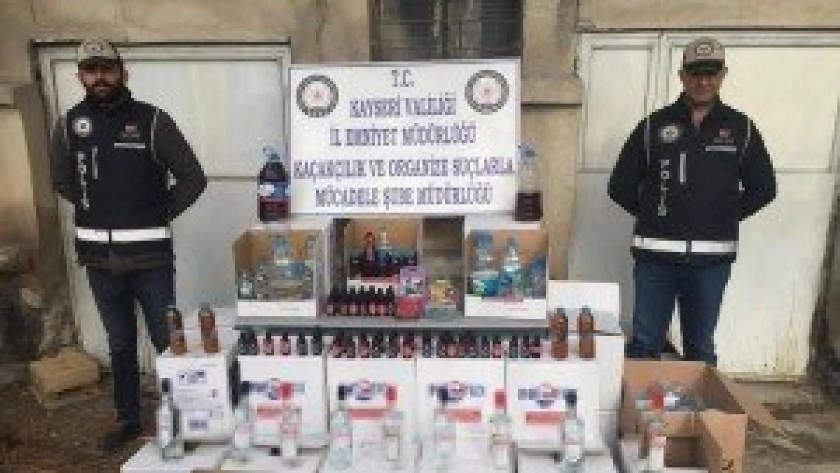 Yılbaşı Öncesinde 'Kaçak' Alkol Operasyonu: 1 Gözaltı