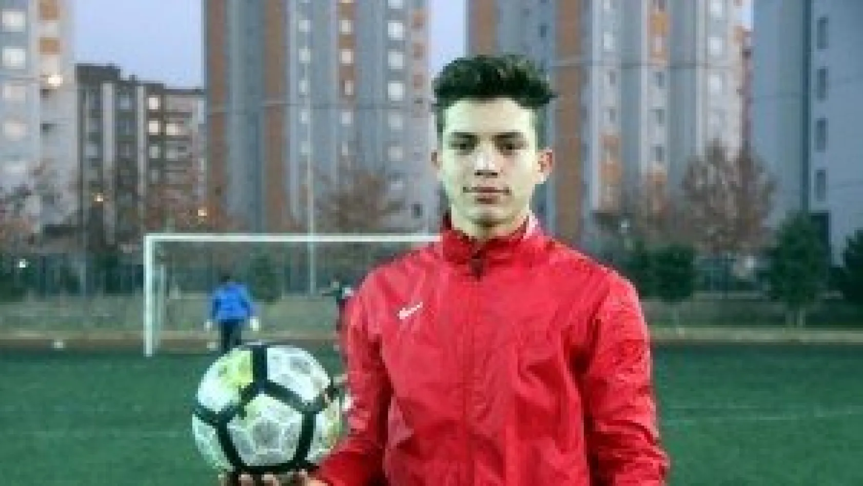 Arıkan: 'Hayalim Premier Lig'de forma giymek'