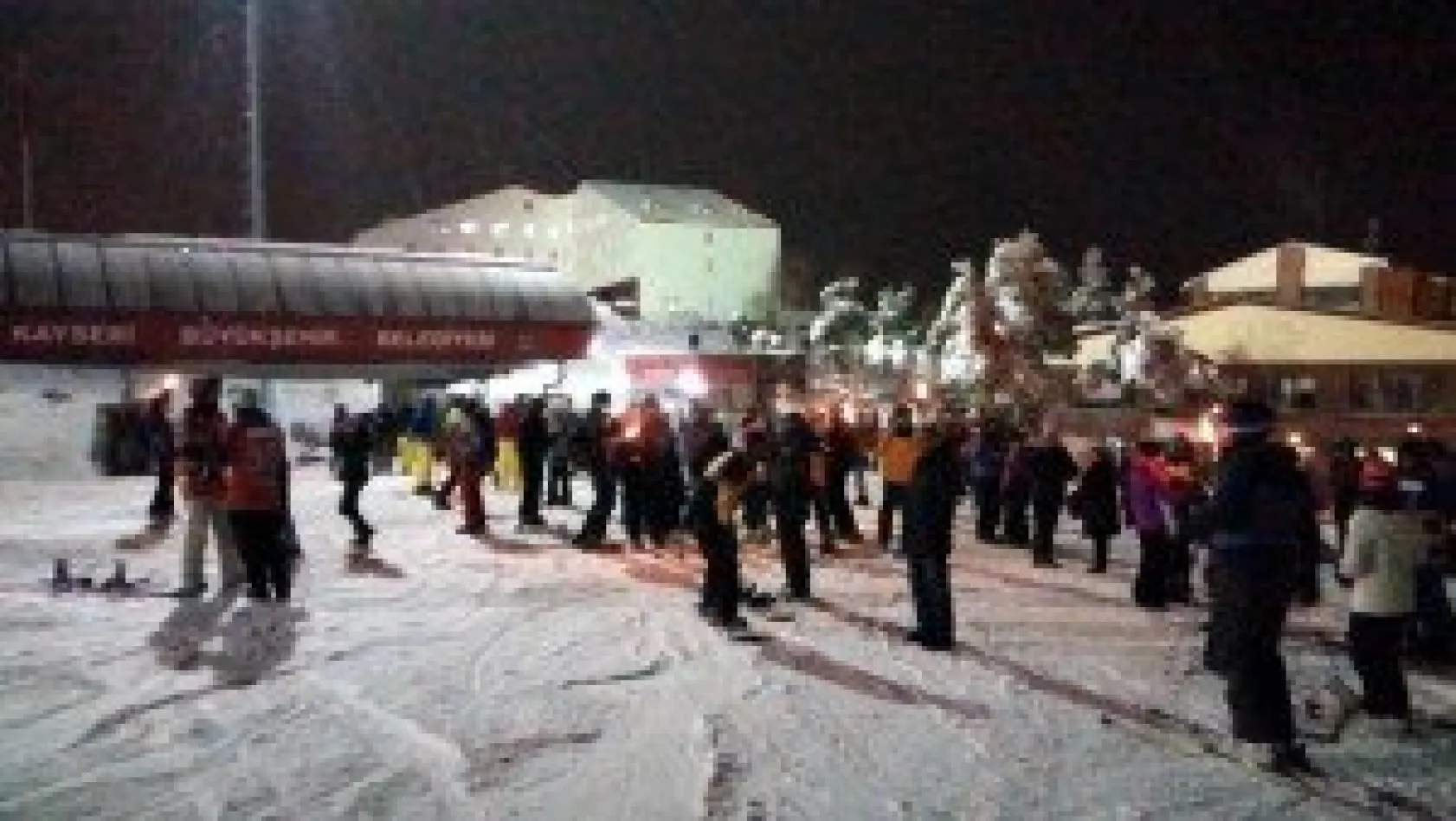 Erciyes'te 'Meşaleli' yılbaşı heyecanı